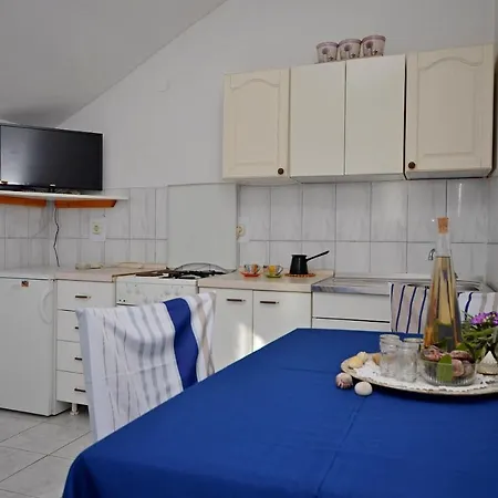 And Bepina * Βόντιτσε