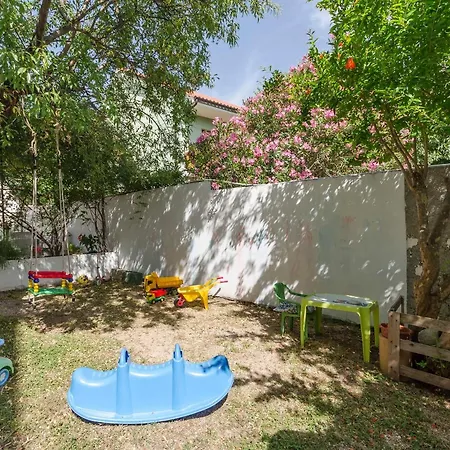 And Bepina * Βόντιτσε