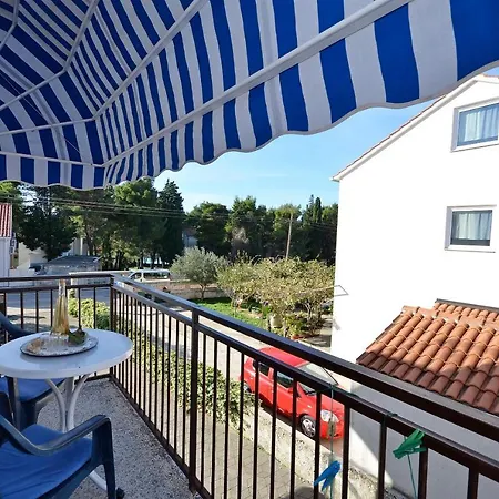 Διαμέρισμα And Bepina