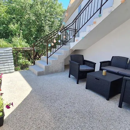 And Bepina Apartman *