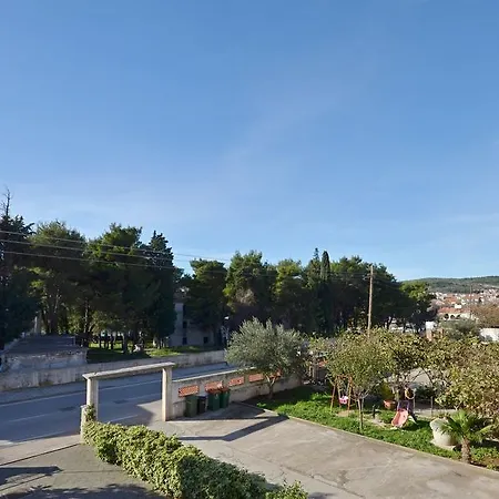 Apartamento And Bepina Vodice