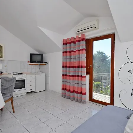 Διαμέρισμα And Bepina