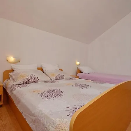 And Bepina Apartment *