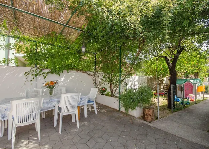 Appartement And Bepina